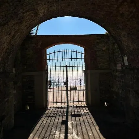 Nervi House Con Accesso Privato Διαμέρισμα