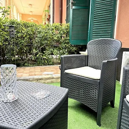 Nervi House Con Accesso Privato